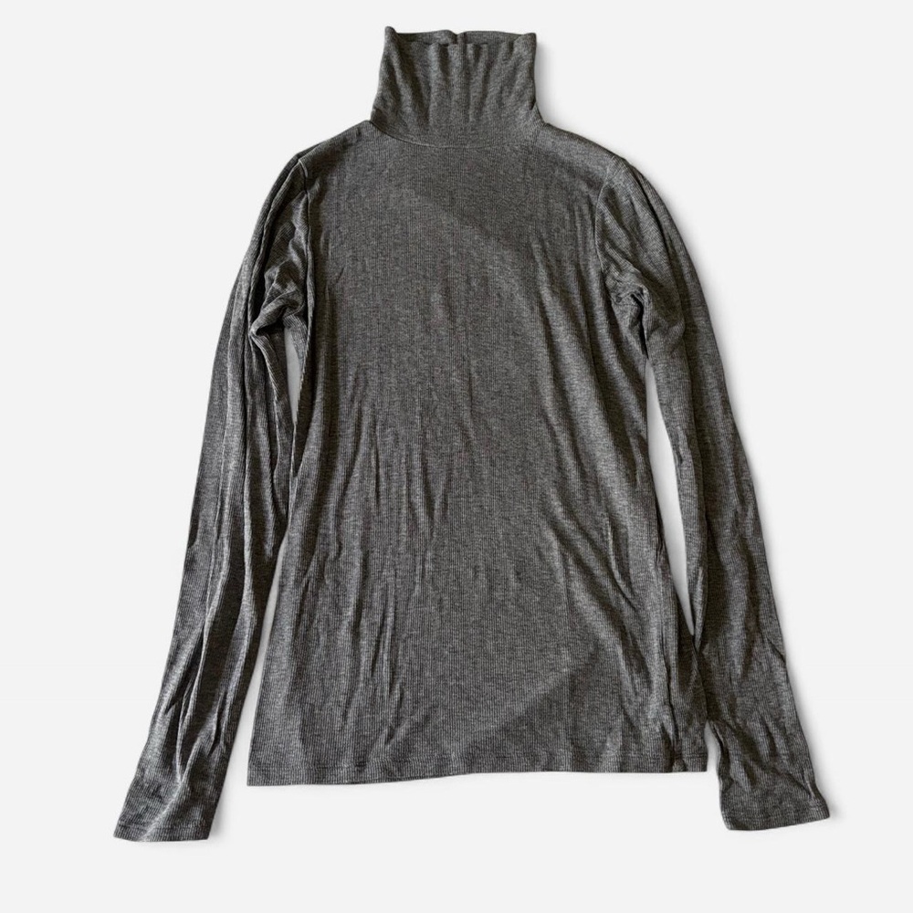 Aerie Gray Long Sleeve Turtleneck Top